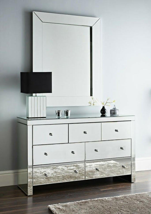 Mirrored 3 over 4 Chest of 7 Drawers