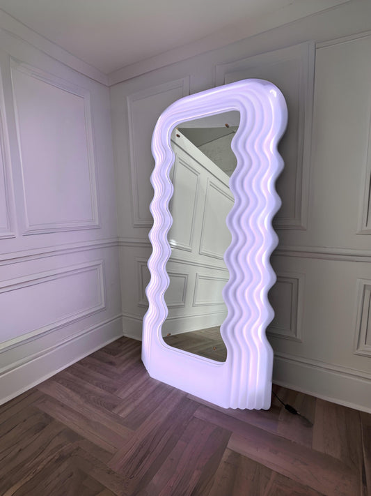 Niches ULTRA Squiggle Wavy Floor Length RGB Colour Changing Remote & Mobile Controlled Hollywood XXL 183cm x 93cm Makeup Vanity Mirror