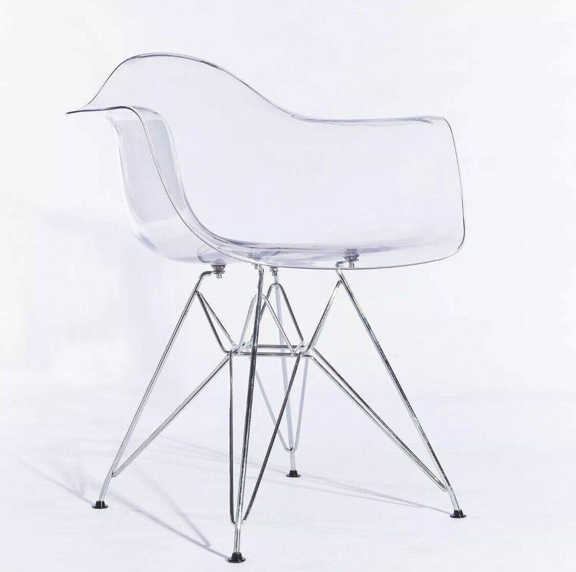 Niches Transparent Arm Eiffel DAR with Chrome Legs