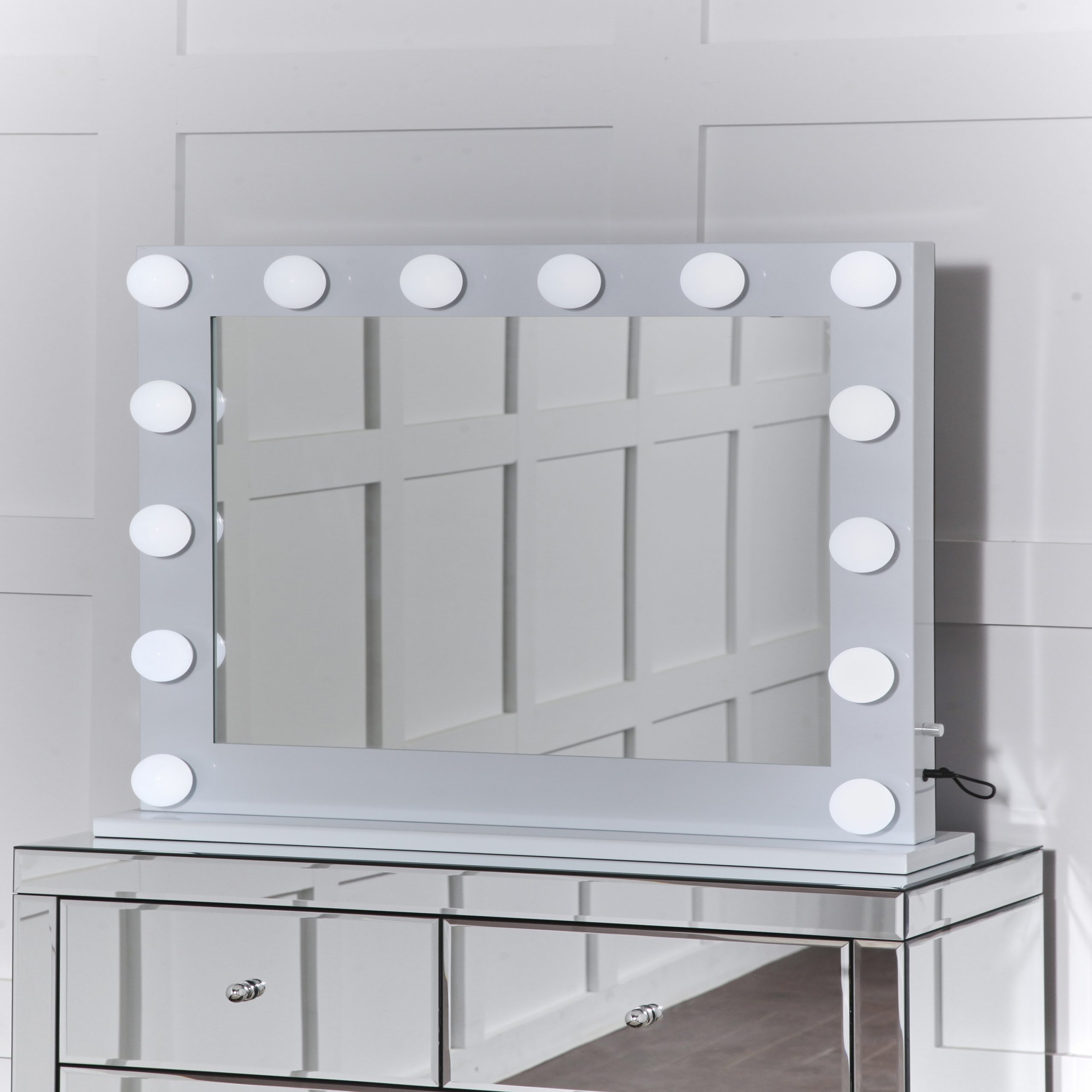 Niches 'LITE' Hollywood Makeup White 14 Bulb Dimmable Vanity Mirror